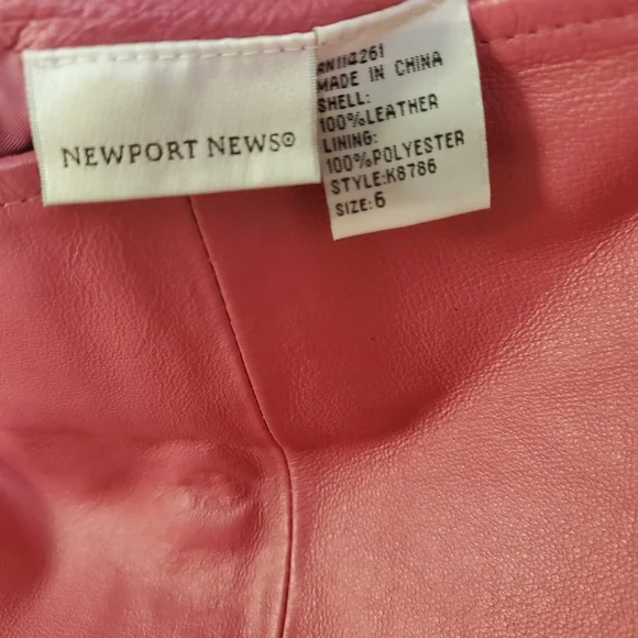 🚫SOLD🚫Pink Leather Skirt - Picture 3 of 3